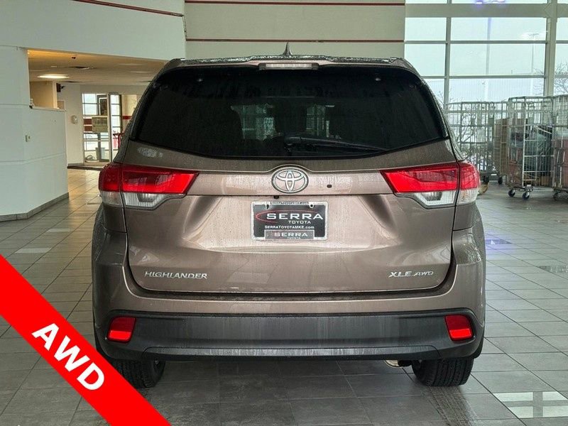Used 2018 Toyota Highlander XLE w/ Protection Package #3 image 4