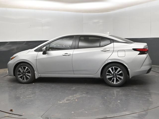 New 2025 Nissan Versa SV w/ Trunk Package FWD image 5