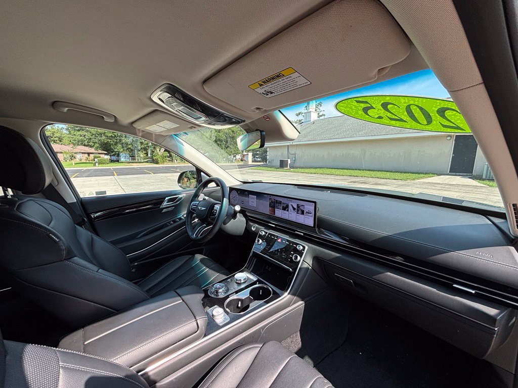 Used 2025 Genesis GV80 2.5T Standard AWD/4WD image 23