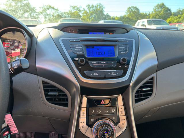 Used 2013 Hyundai Elantra GLS w/ Preferred Pkg FWD image 10