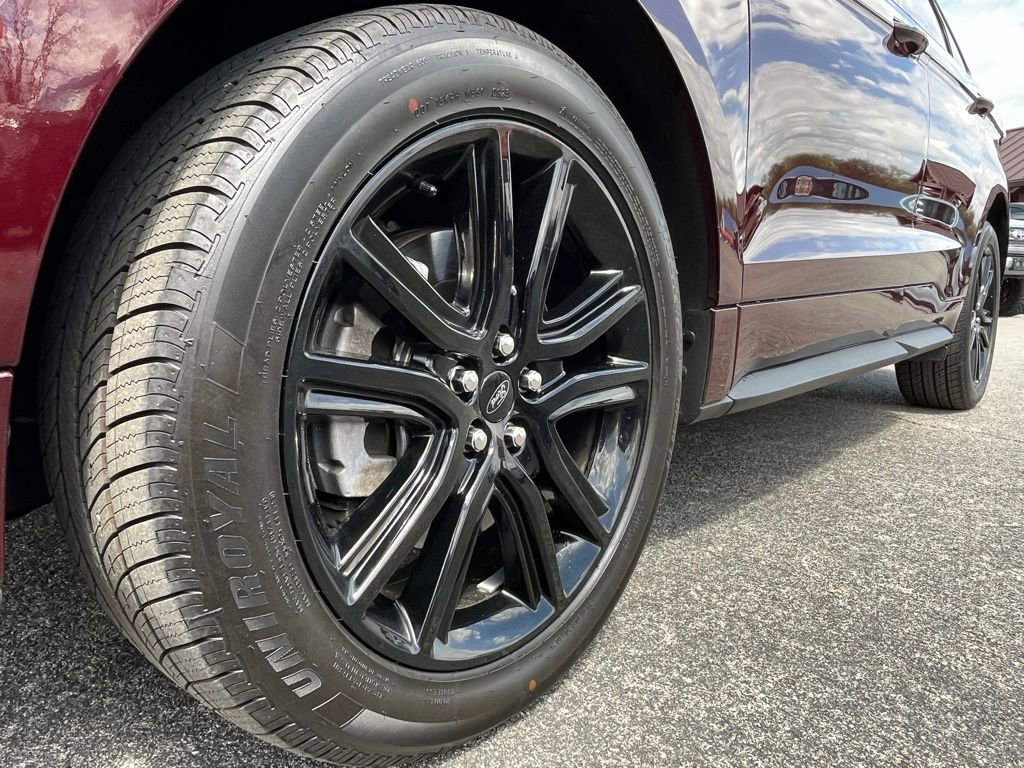 Used 2021 Ford Edge ST-Line AWD/4WD image 11