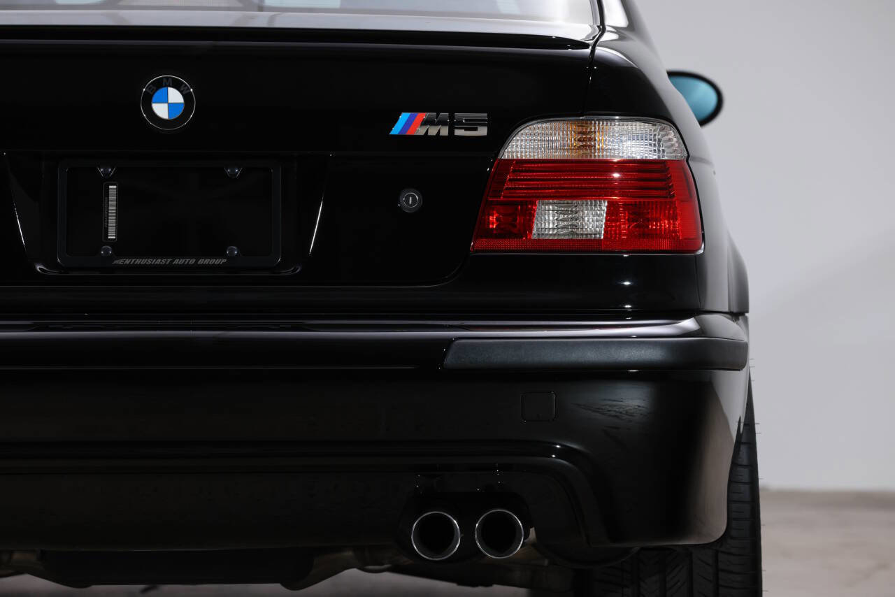 Used 2002 BMW M5 image 22