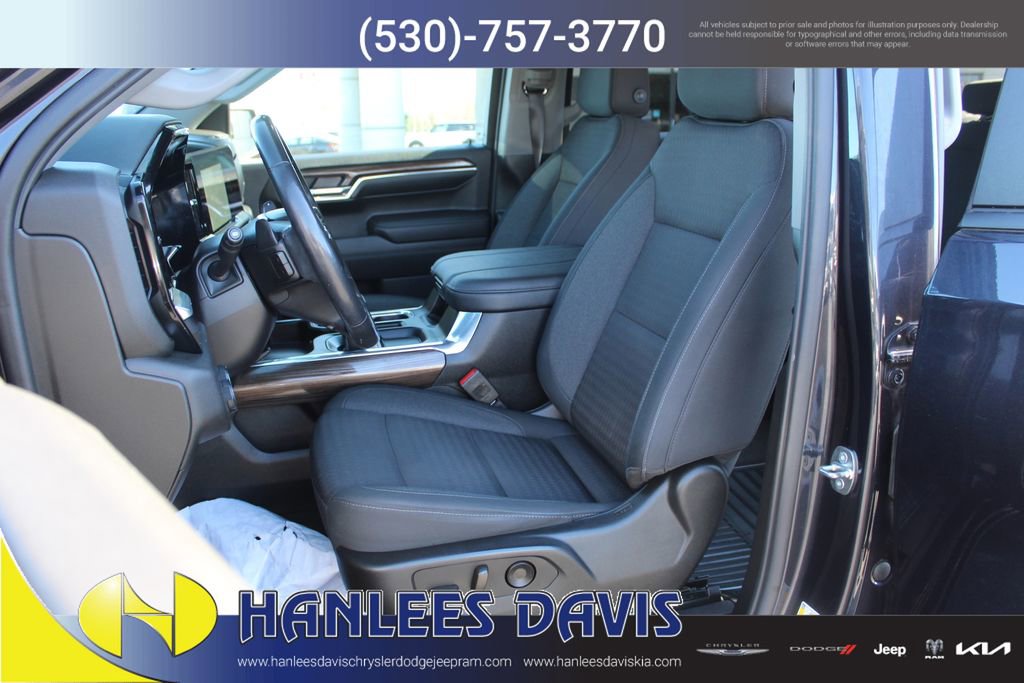 Used 2023 Chevrolet Silverado 1500 RST w/ Z71 Off-Road Package image 12