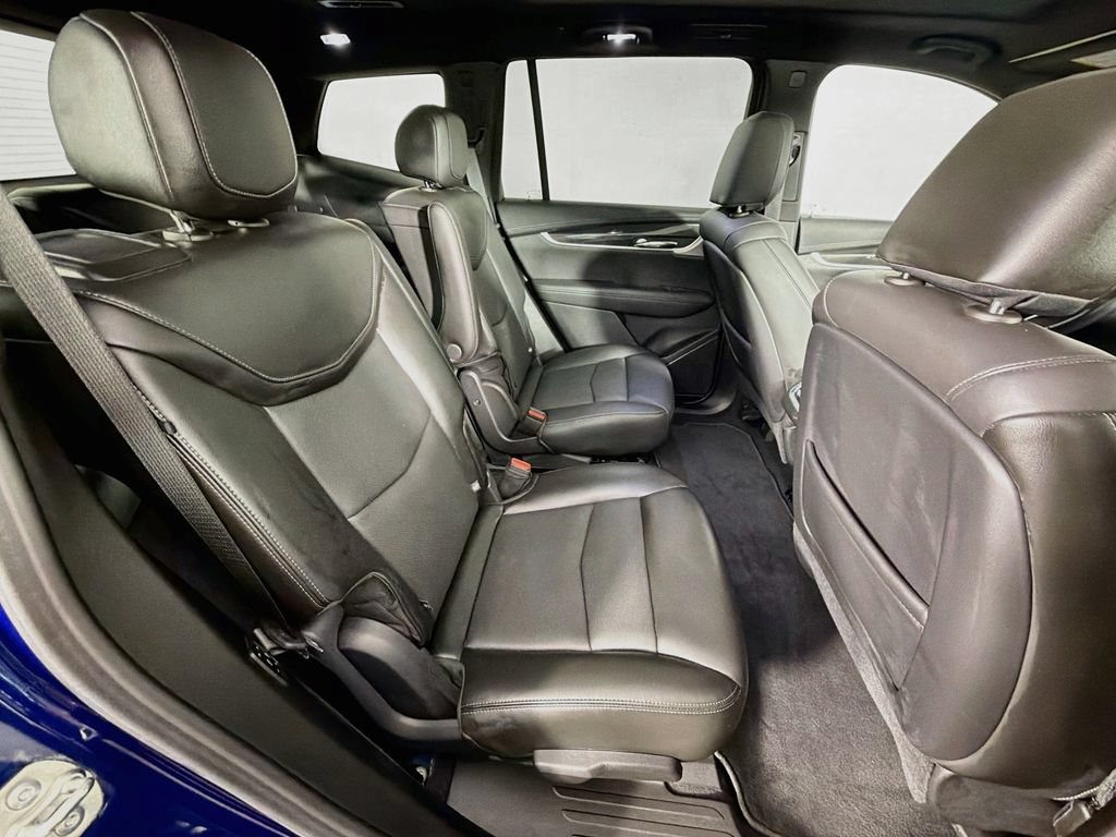 Used 2024 Cadillac XT6 Sport w/ Technology Package AWD/4WD image 31