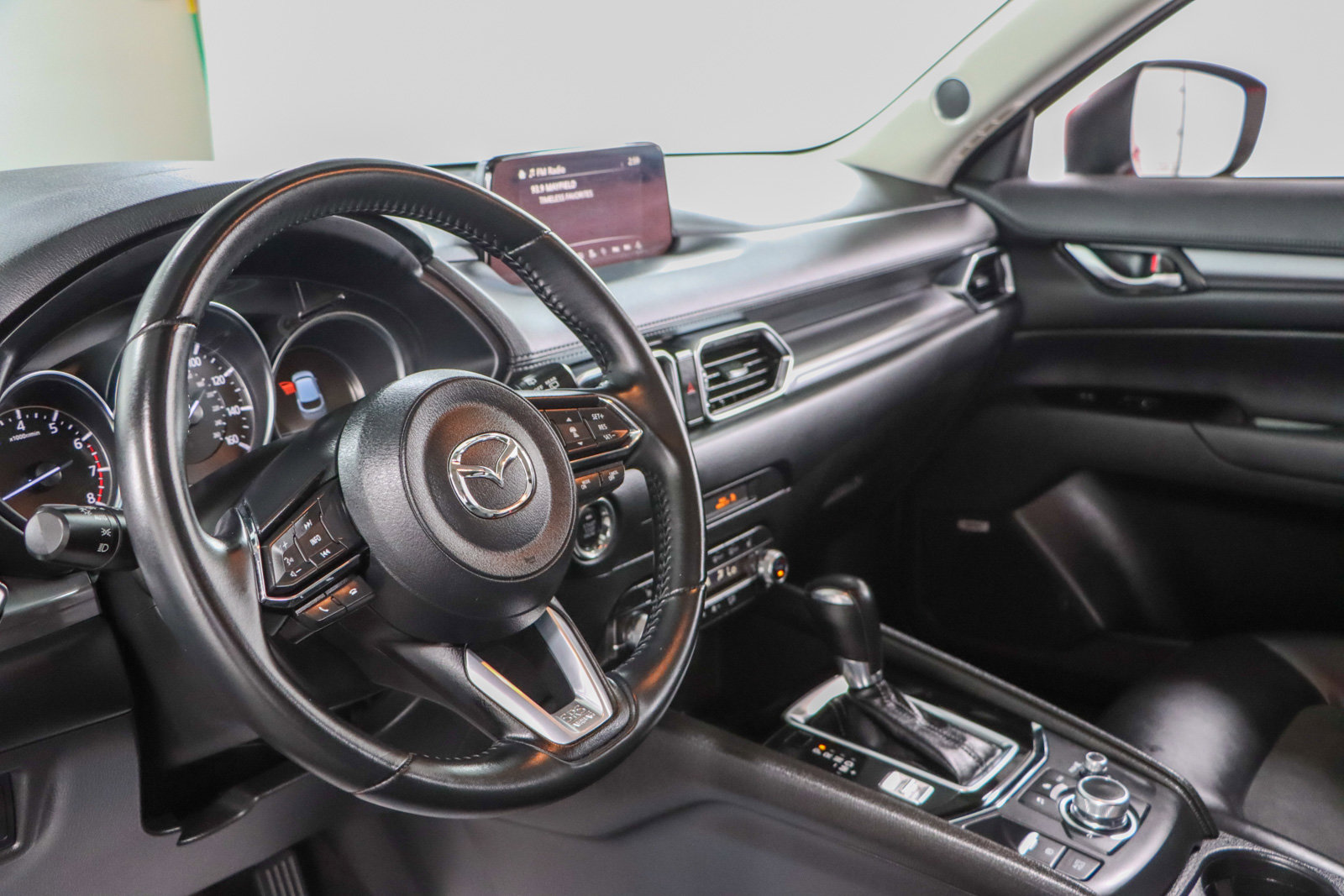 Used 2019 MAZDA CX-5 Touring image 24