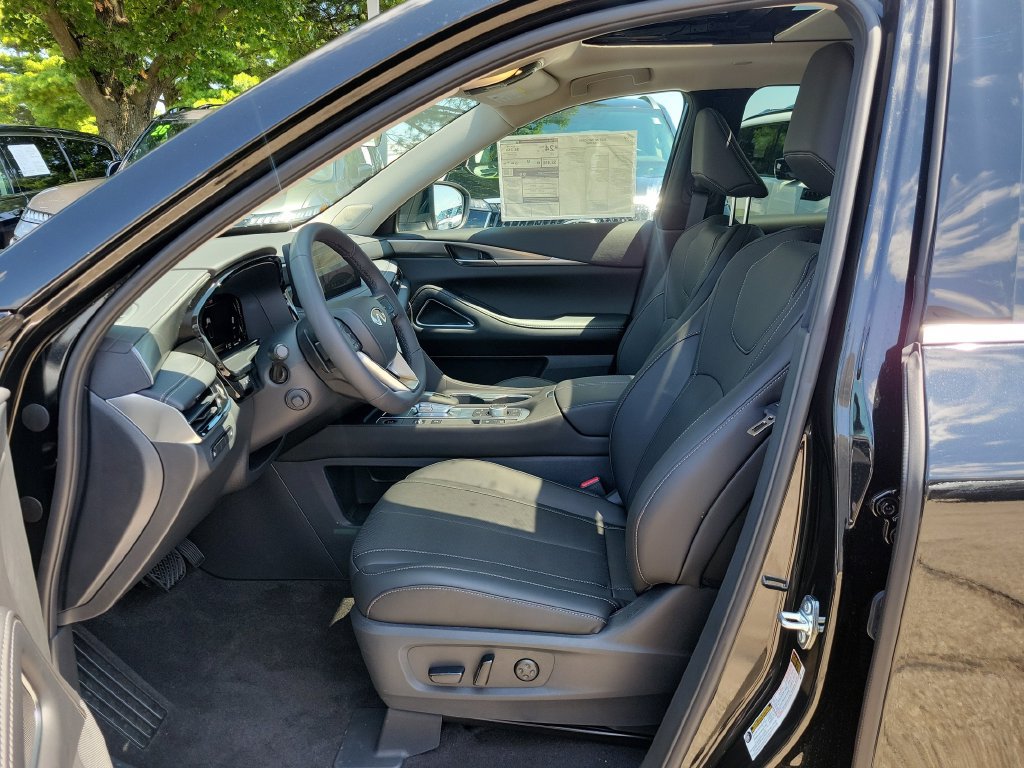 New 2027 INFINITI QX60 Luxe w/ Cargo Package AWD/4WD image 14