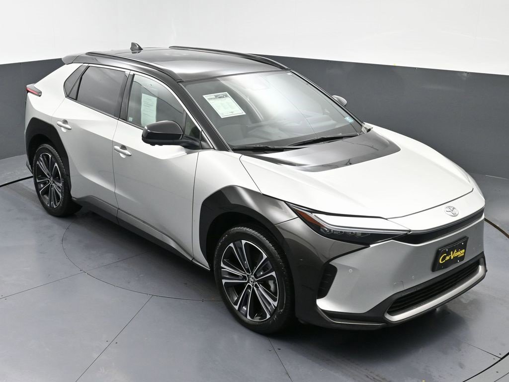 Used 2023 Toyota bZ4X Limited image 40