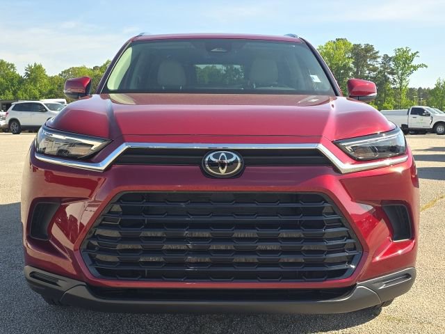 Used 2025 Toyota Grand Highlander FWD image 8