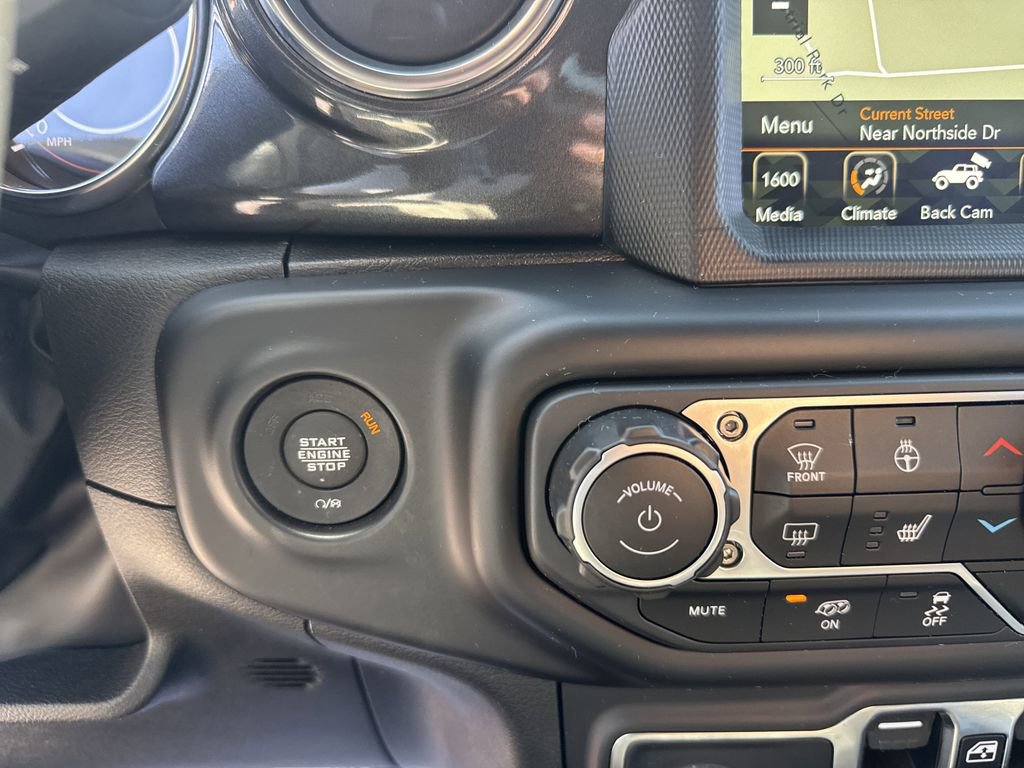 Used 2023 Jeep Wrangler Unlimited Rubicon 392 w/ Xtreme Recon 35" Tire Package AWD/4WD image 25