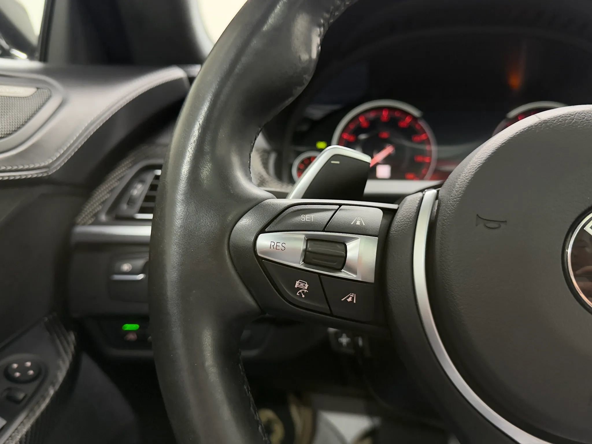 Used 2018 BMW 650i Gran Coupe image 22