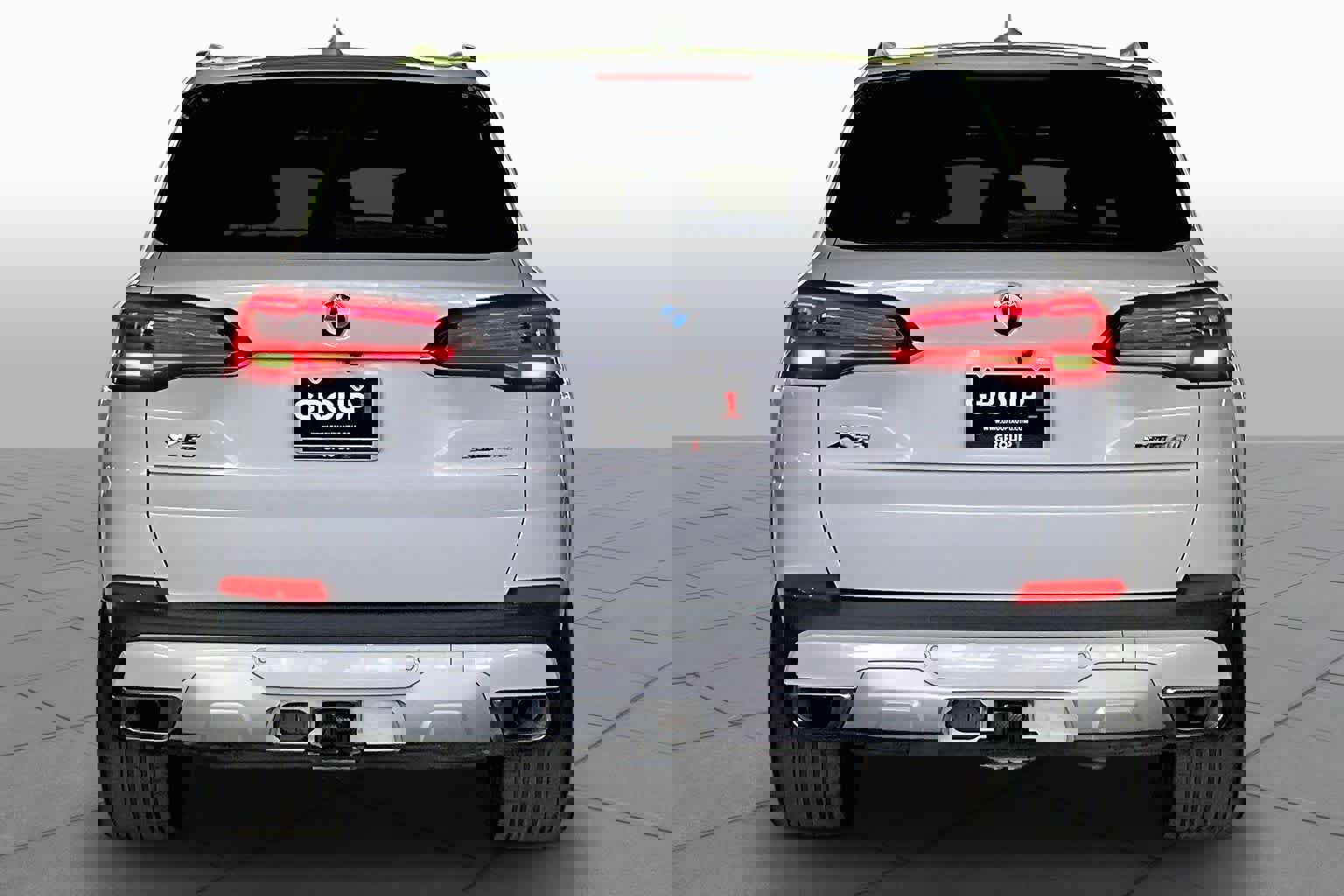 Used 2023 BMW X5 sDrive40i w/ Premium Package image 4