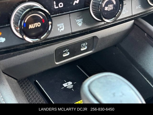 Used 2023 Honda Accord Touring image 22