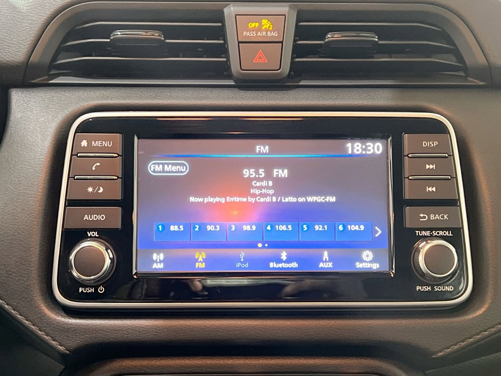 Used 2021 Nissan Versa S image 15