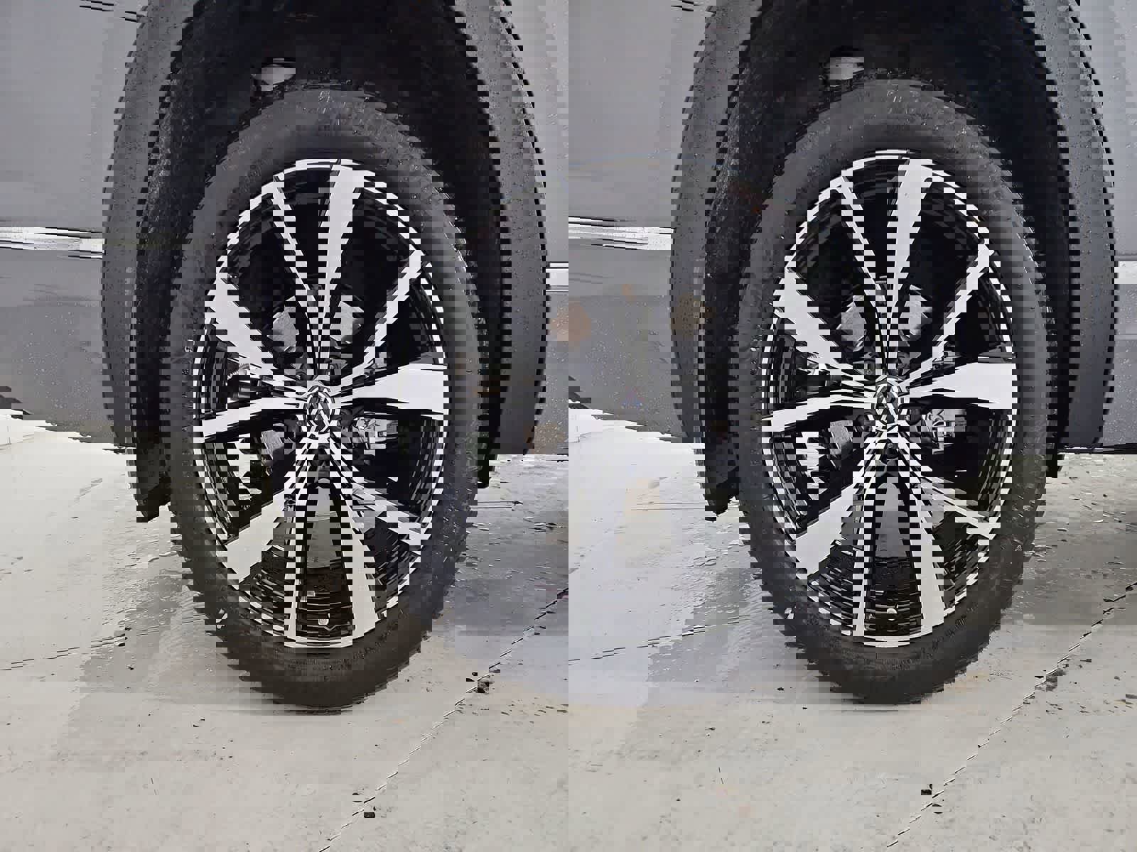 New 2026 Volkswagen Atlas SEL Premium R-Line image 13