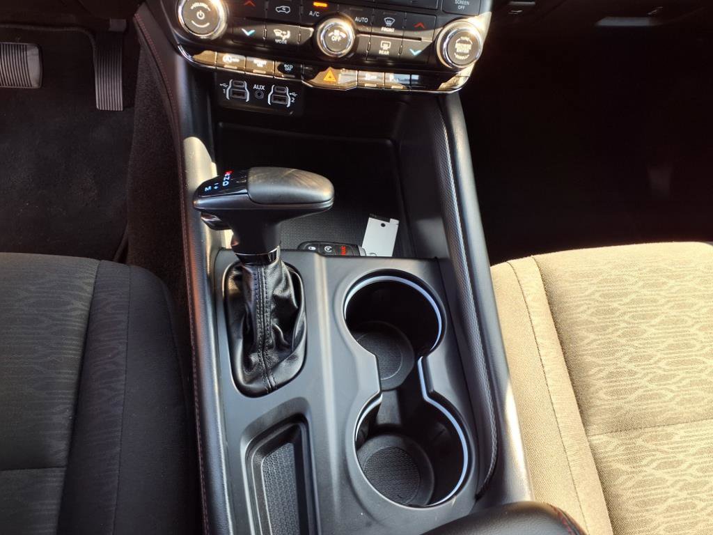 Used 2023 Dodge Durango GT image 17