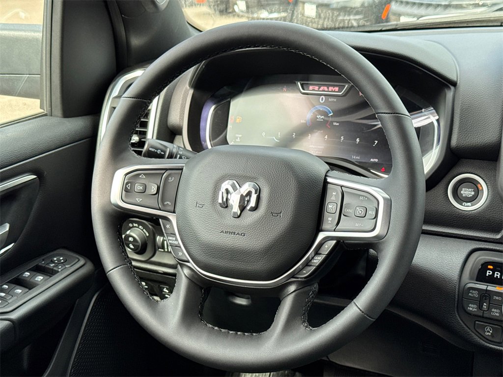 New 2026 RAM 1500 4x4 Crew Cab image 25
