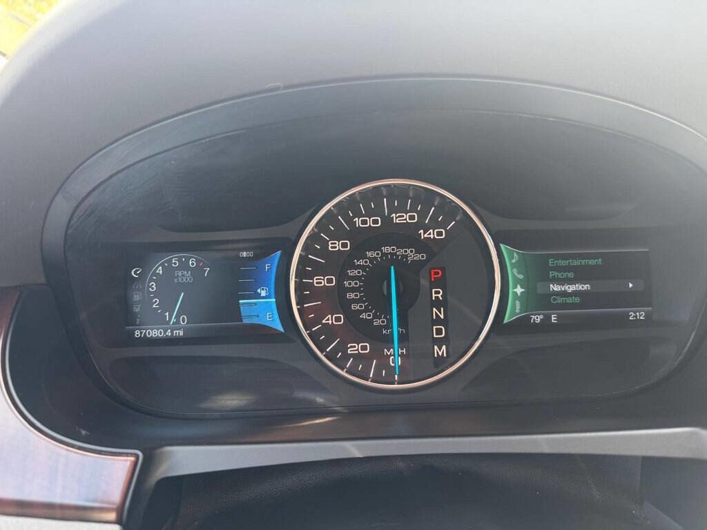 Used 2012 Ford Edge Limited AWD/4WD image 18