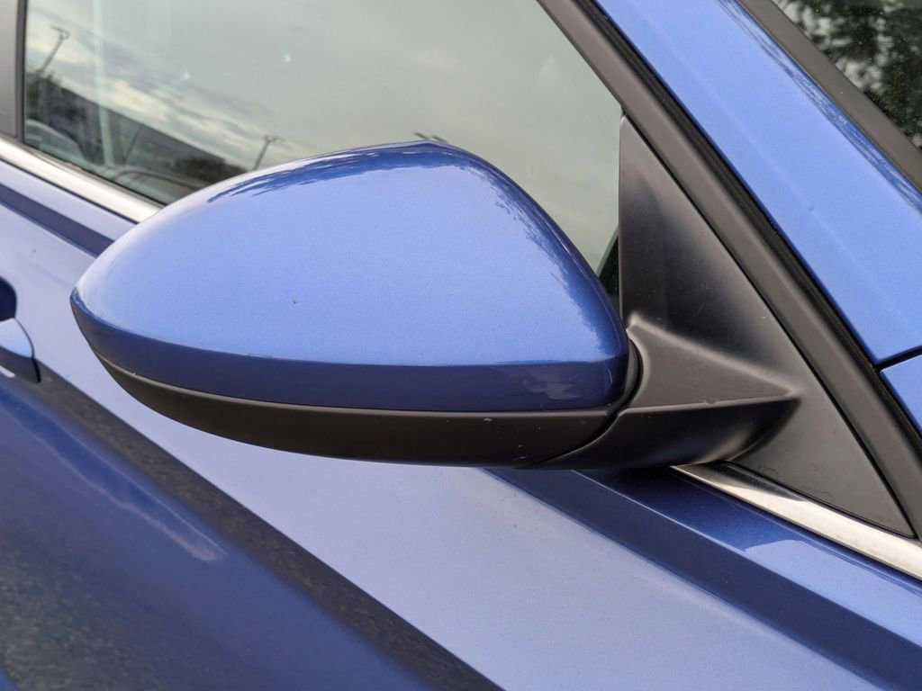 Used 2023 Volkswagen Jetta SE FWD image 12