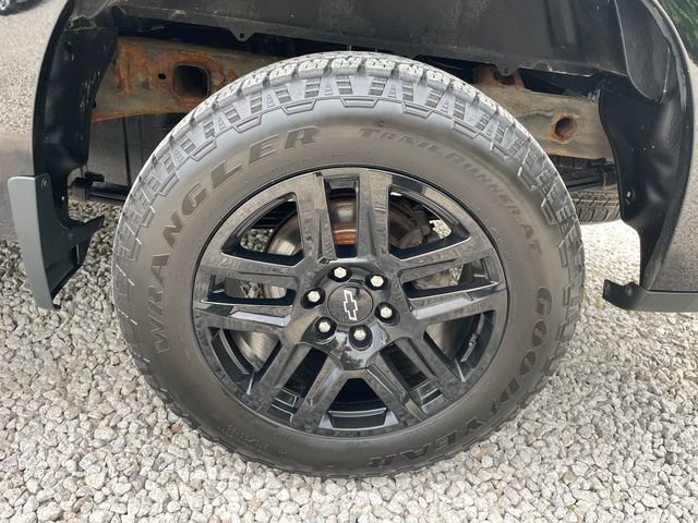 Used 2022 Chevrolet Silverado 1500 Custom AWD/4WD image 18