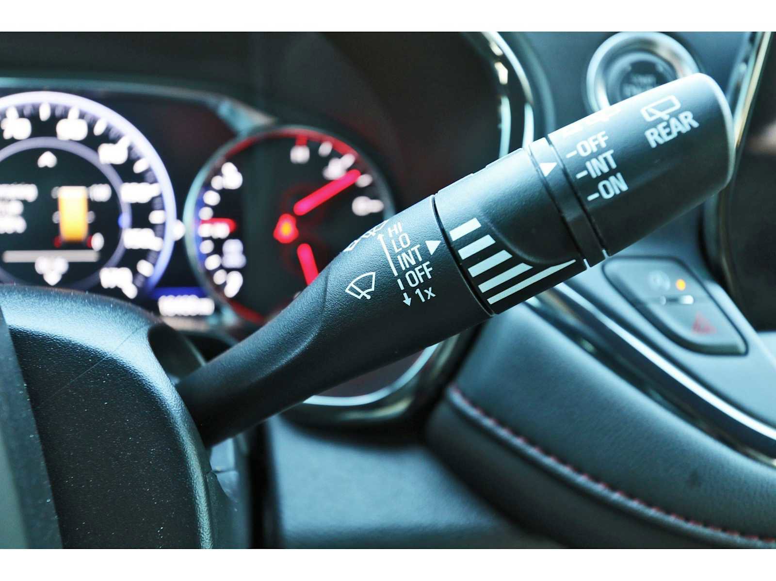 Used 2025 Chevrolet Blazer RS w/ Driver Confidence II Package image 18