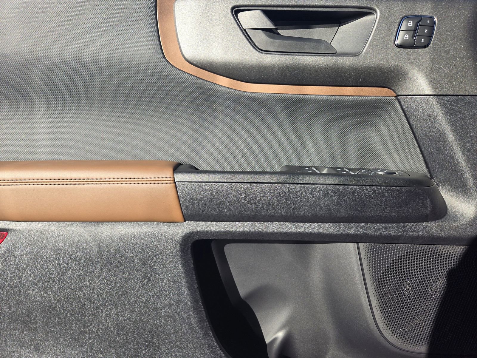 New 2025 Ford Bronco Sport Outer Banks w/ Outer Banks Tech Package+ AWD/4WD image 23