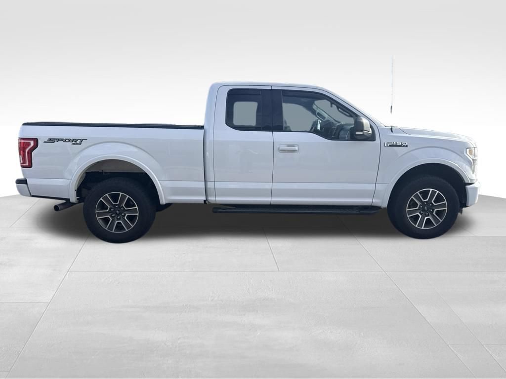 Used 2016 Ford F150 XLT w/ Equipment Group 302A Luxury AWD/4WD image 7