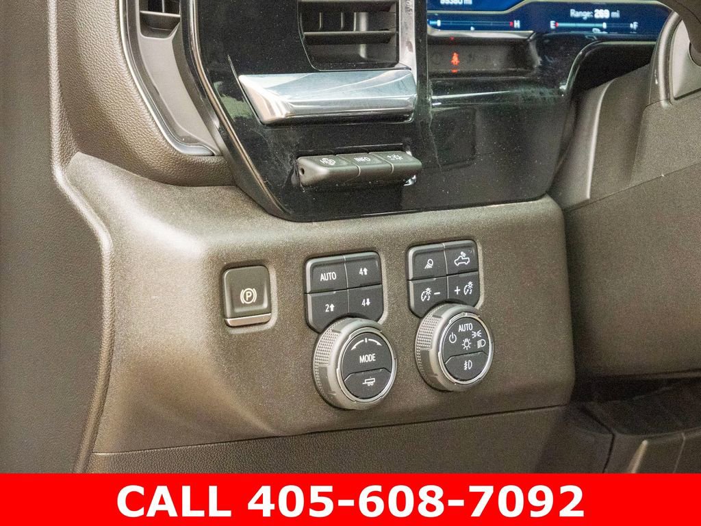 Used 2024 Chevrolet Silverado 2500 High Country w/ High Country Premium Package AWD/4WD image 32
