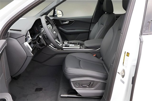 New 2025 Audi Q7 3.0T Premium Plus image 14