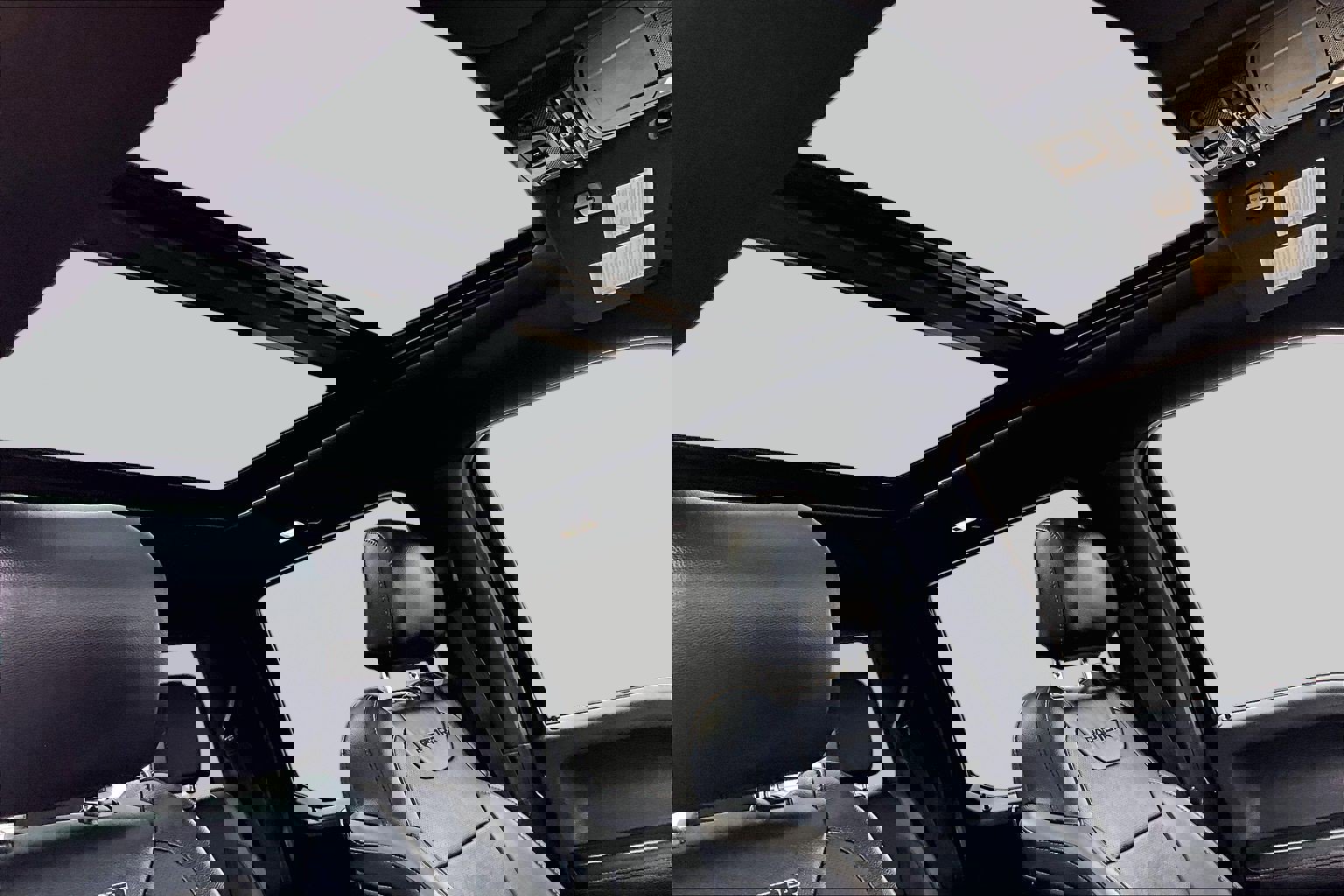 Used 2017 Ford F150 Raptor w/ Equipment Group 802A Luxury image 29