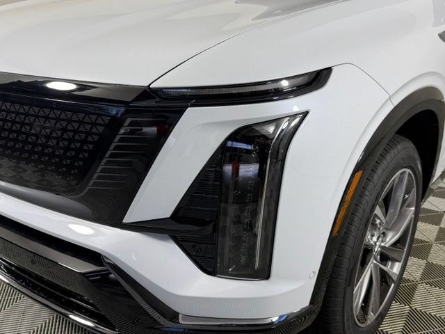 New 2027 Cadillac Vistiq Sport AWD/4WD image 14