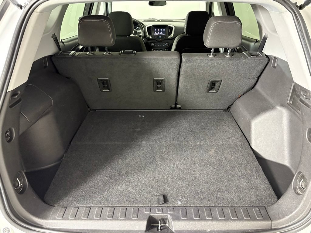 Used 2024 GMC Terrain SLE FWD image 36