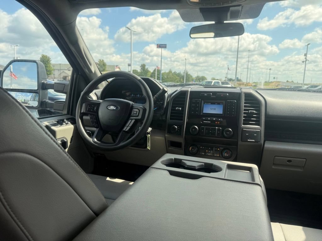 Used 2022 Ford F250 XL w/ Power Equipment Group AWD/4WD image 57