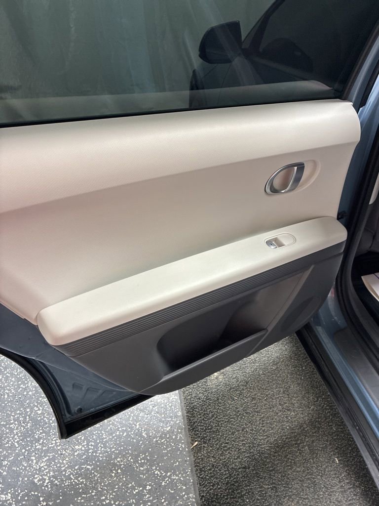 Used 2024 Hyundai Ioniq 5 SE RWD image 22