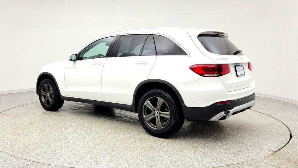 Used 2022 Mercedes-Benz GLC 300 4MATIC image 7