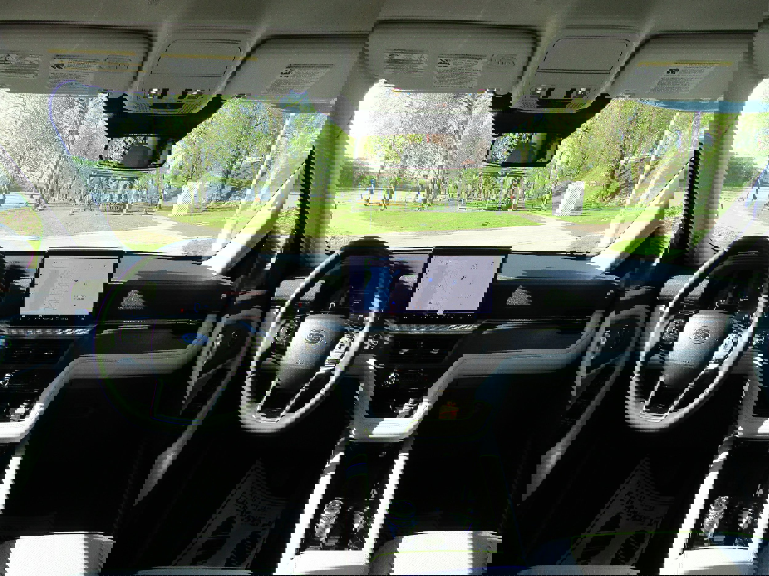 New 2026 Ford Explorer Platinum image 30