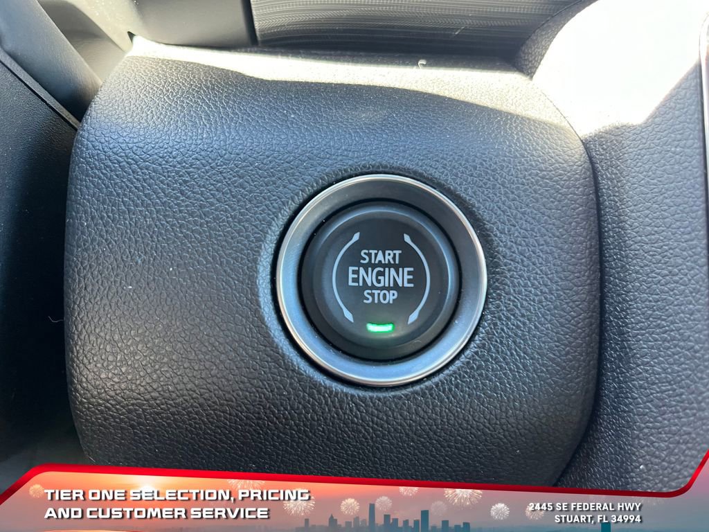 Certified 2025 GMC Acadia Elevation image 27