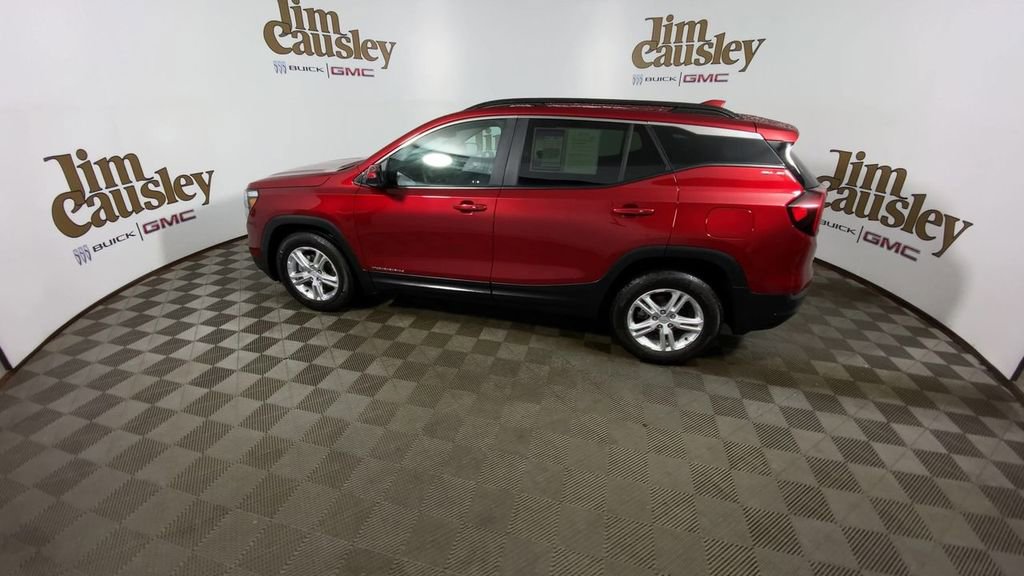 Certified 2023 GMC Terrain SLE w/ Driver Convenience Package FWD image 5