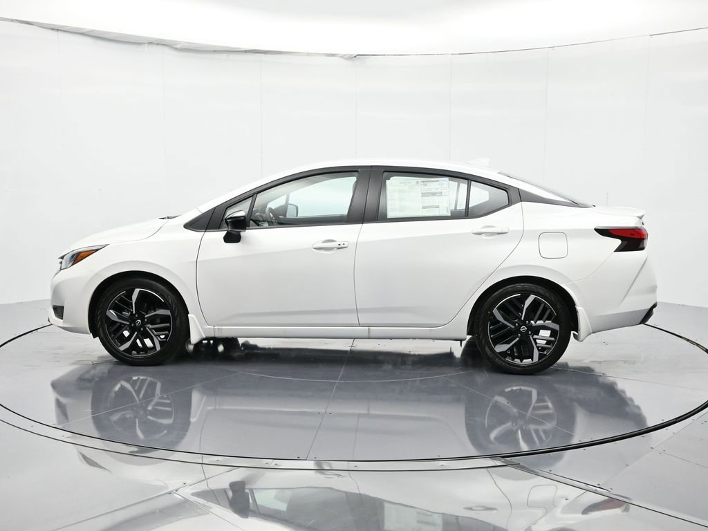 New 2025 Nissan Versa SR w/ Trunk Package FWD image 8