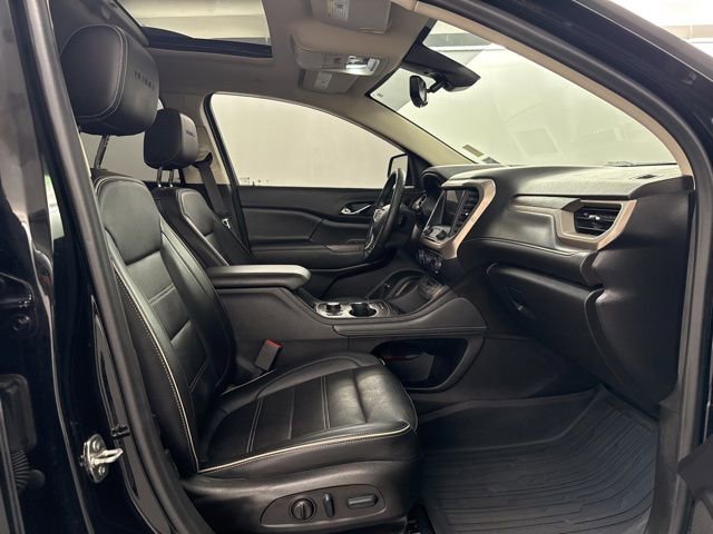 Used 2022 GMC Acadia Denali w/ Black Diamond Edition image 34