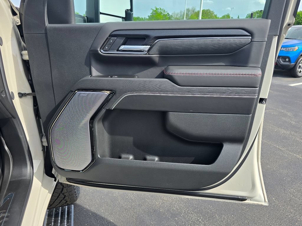 New 2026 GMC Sierra 2500 AT4X AWD/4WD image 34