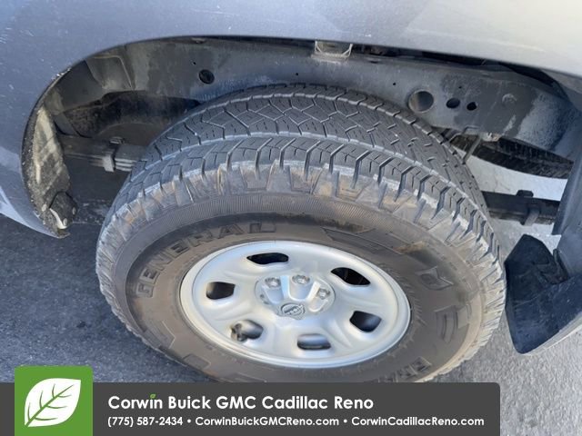 Used 2022 Nissan Frontier S image 32
