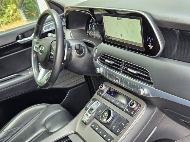 Used 2022 Hyundai Palisade Limited FWD image 11