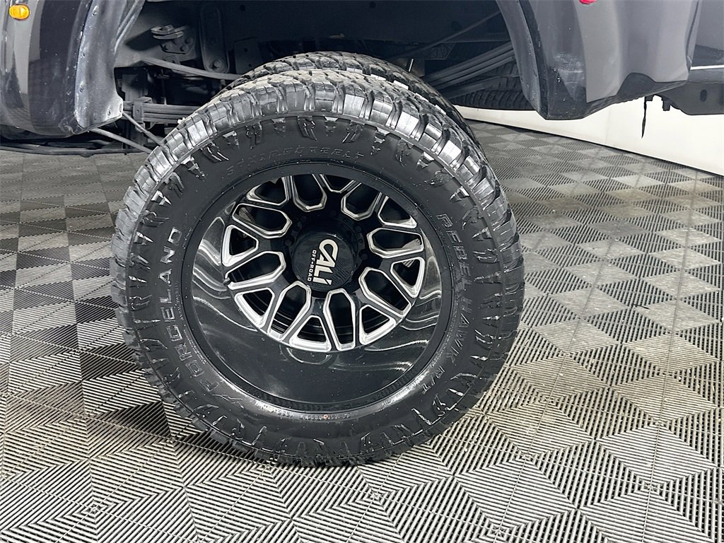 Used 2019 Ford F350 Platinum w/ Platinum Ultimate Package image 35