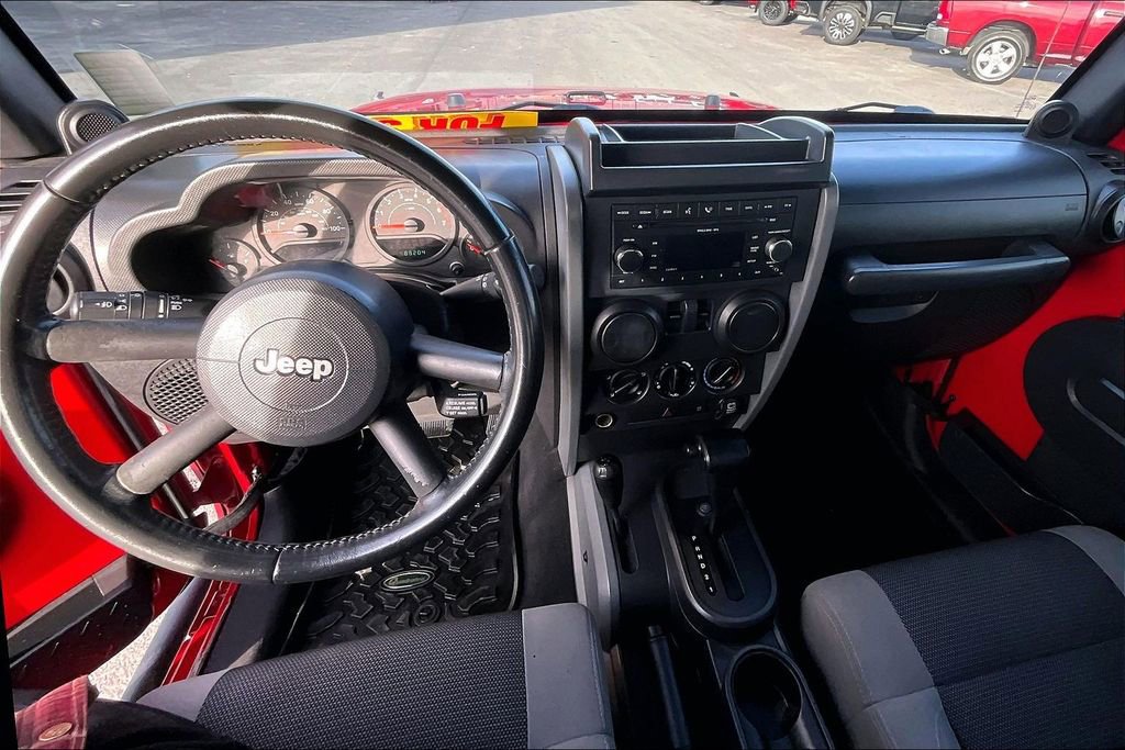 Used 2007 Jeep Wrangler X image 16