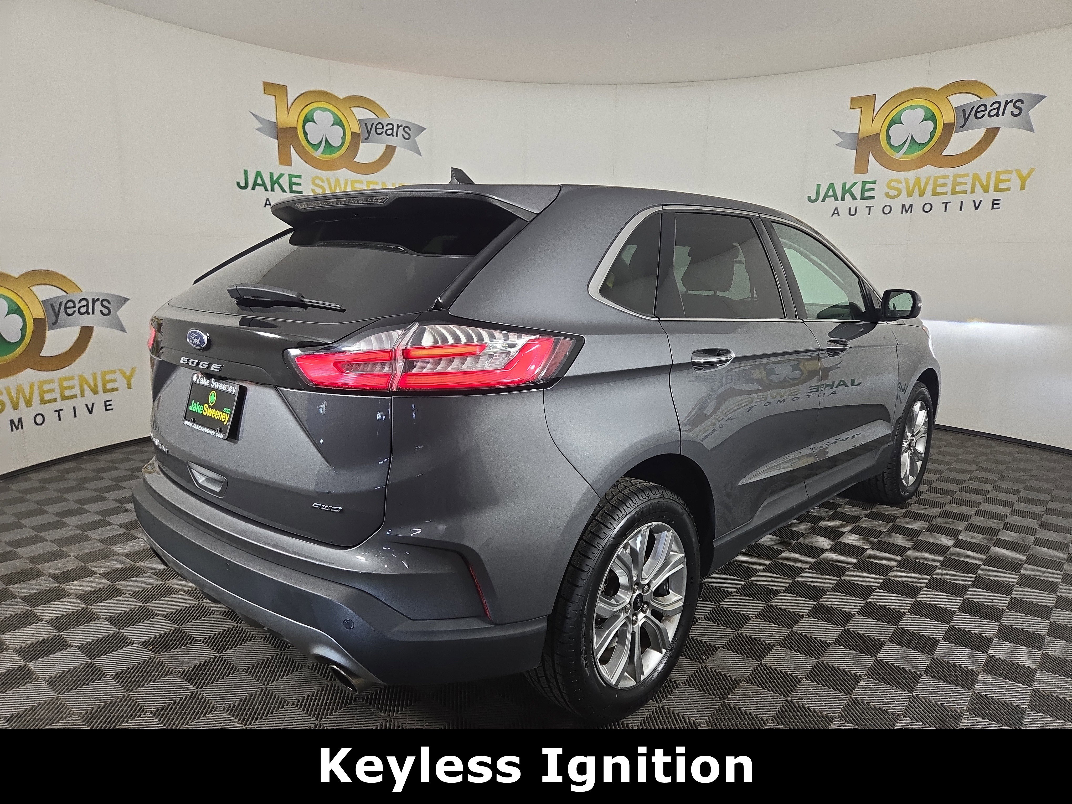 Used 2024 Ford Edge Titanium image 9