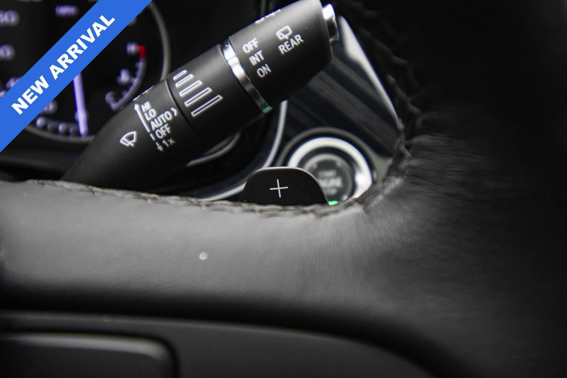 Used 2025 Cadillac XT6 Premium Luxury image 40