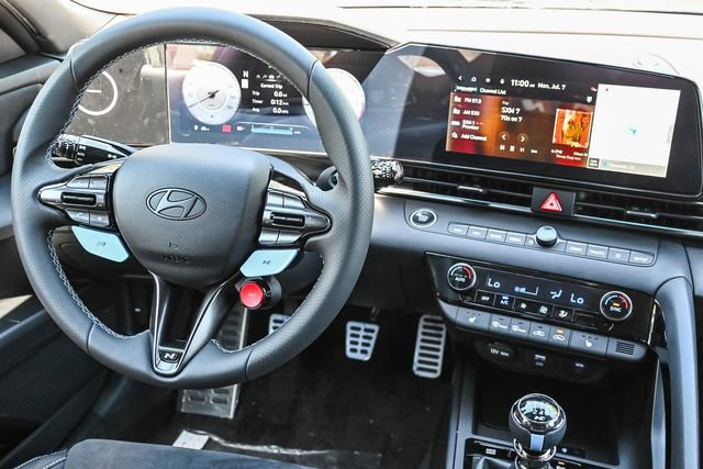 New 2025 Hyundai Elantra N image 15