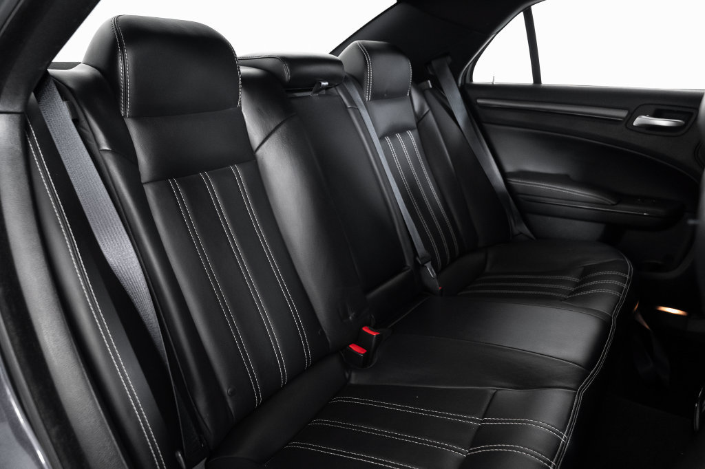 Used 2015 Chrysler 300 S AWD/4WD image 25