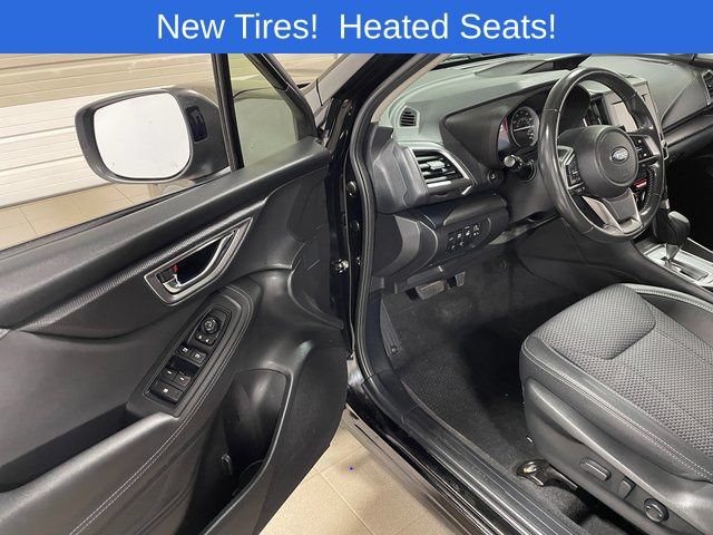 Used 2023 Subaru Forester Premium AWD/4WD image 10