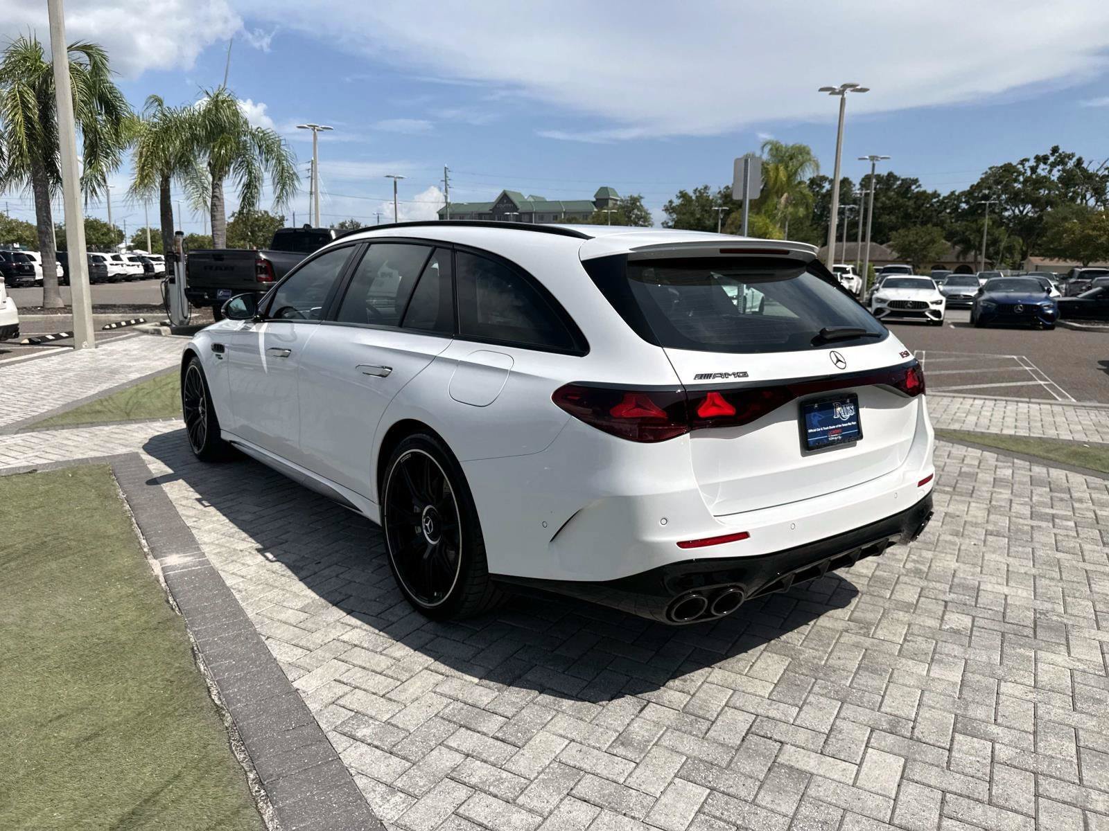 New 2026 Mercedes-Benz E 53 AMG 4MATIC Sedan image 4